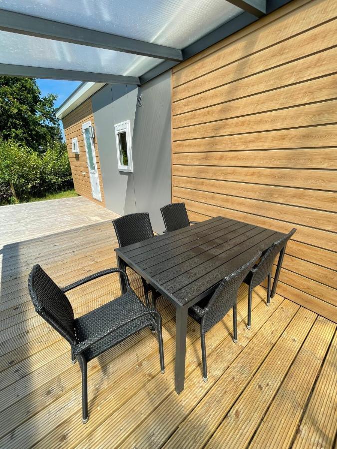 Camping De Duinhoeve Chalet Zeeland Not For Companies Burgh-Haamstede Bagian luar foto